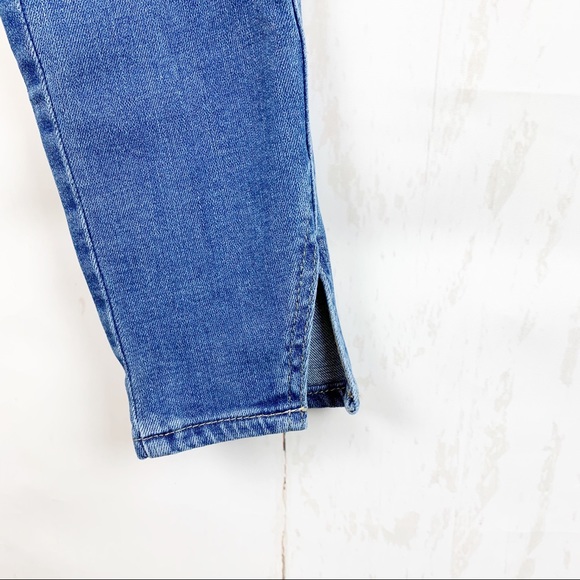 Levi’s 721 High Rise Skinny Ankle Jeans - Picture 4 of 8